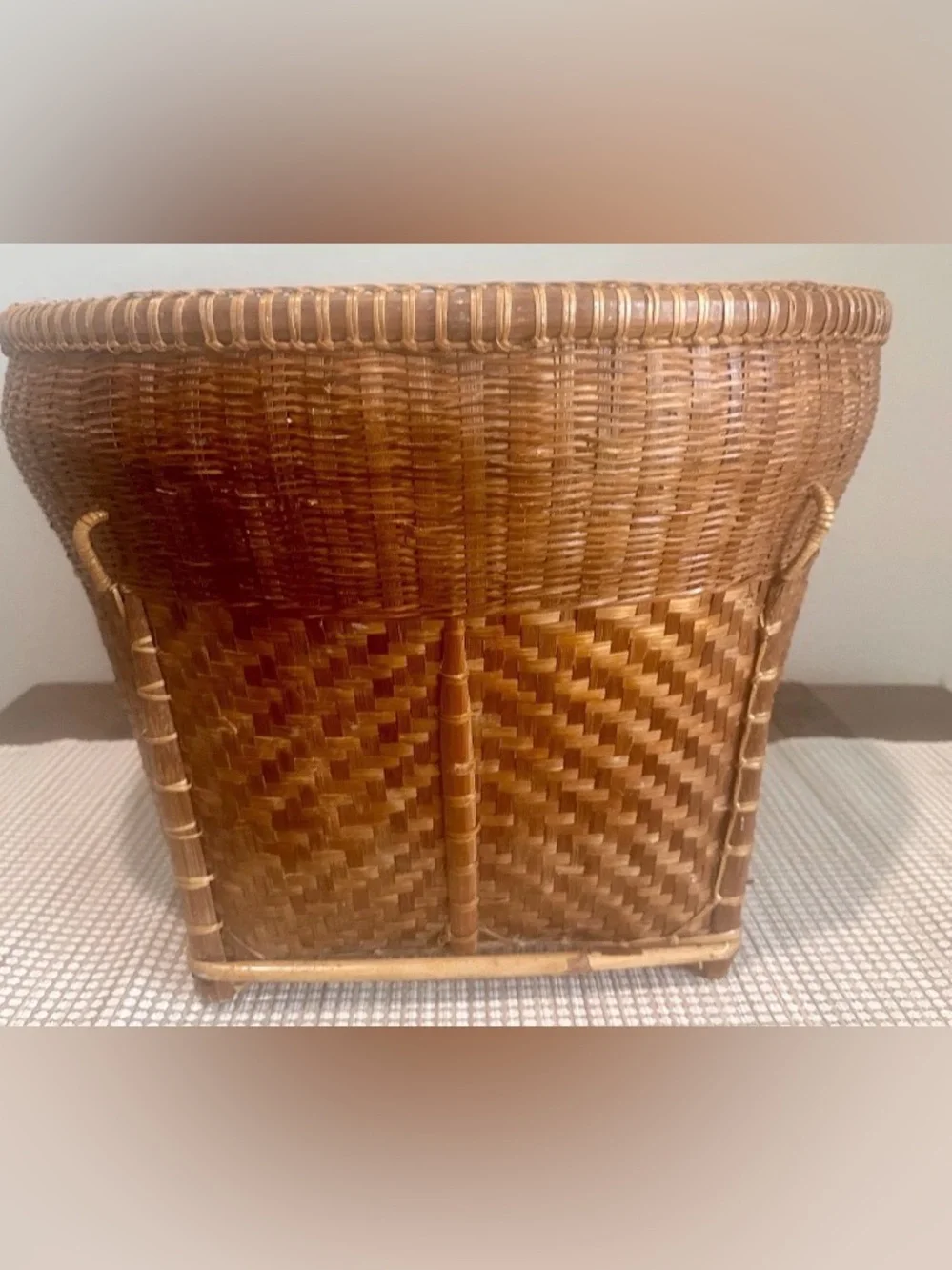 Artisan striking large